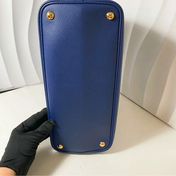 PRADA Double Medium Tote Bag Blue Saffiano Leather - Picture 6 of 12